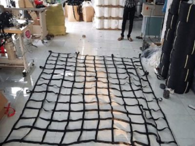 Lưới bảo vệ che chắn hàng đóng container