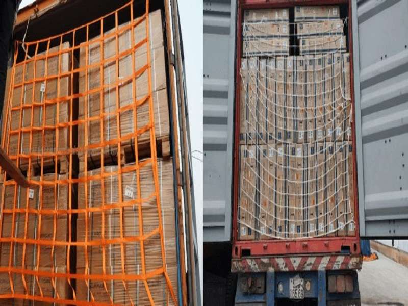 Sự khác biệt giữa lưới bảo vệ che chắn hàng container và lưới chắn bụi